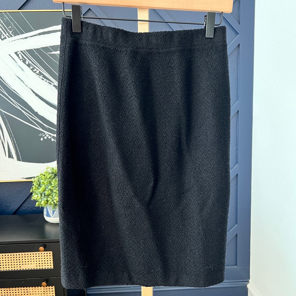 St. John Collection Black Knit Pencil Skirt